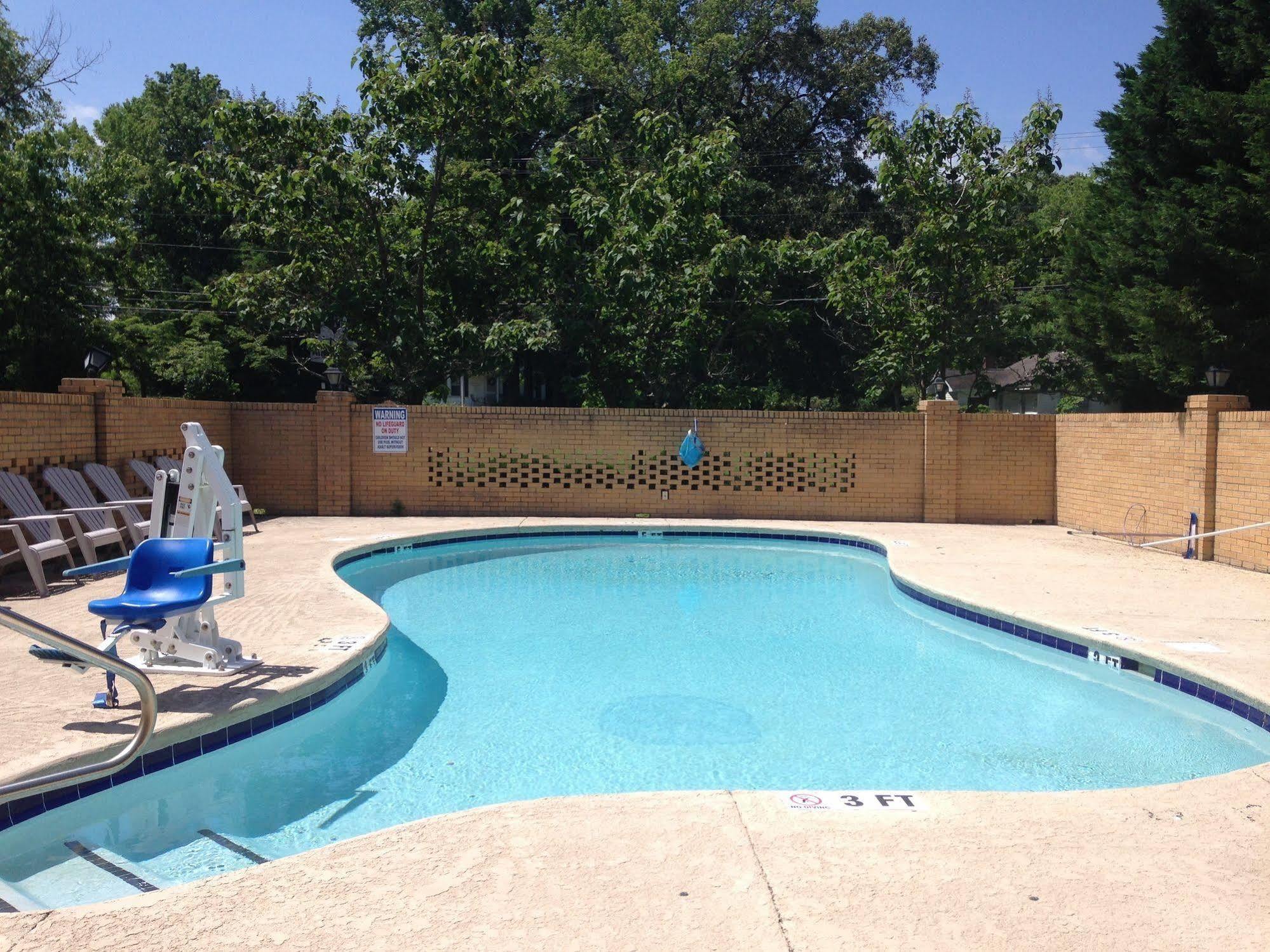 Knights Inn Elizabethtown Dış mekan fotoğraf